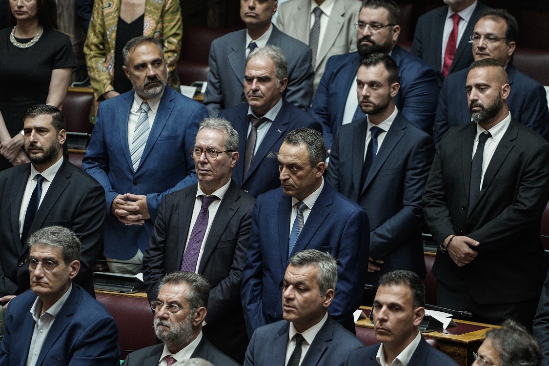 Σπαρτιάτες: Η εικόνα διάλυσης και οι «9» του Κασιδιάρη 