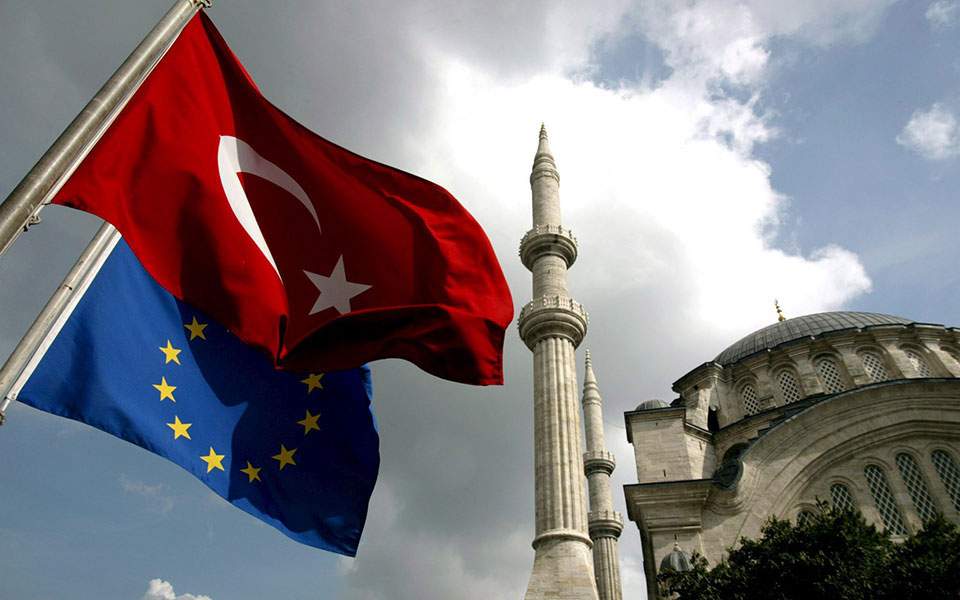 Στα άκρα οι σχέσεις της Ε.Ε. με την Τουρκία - Αντιμέτωπος με την διεθνή απομόνωση ο Ερντογάν