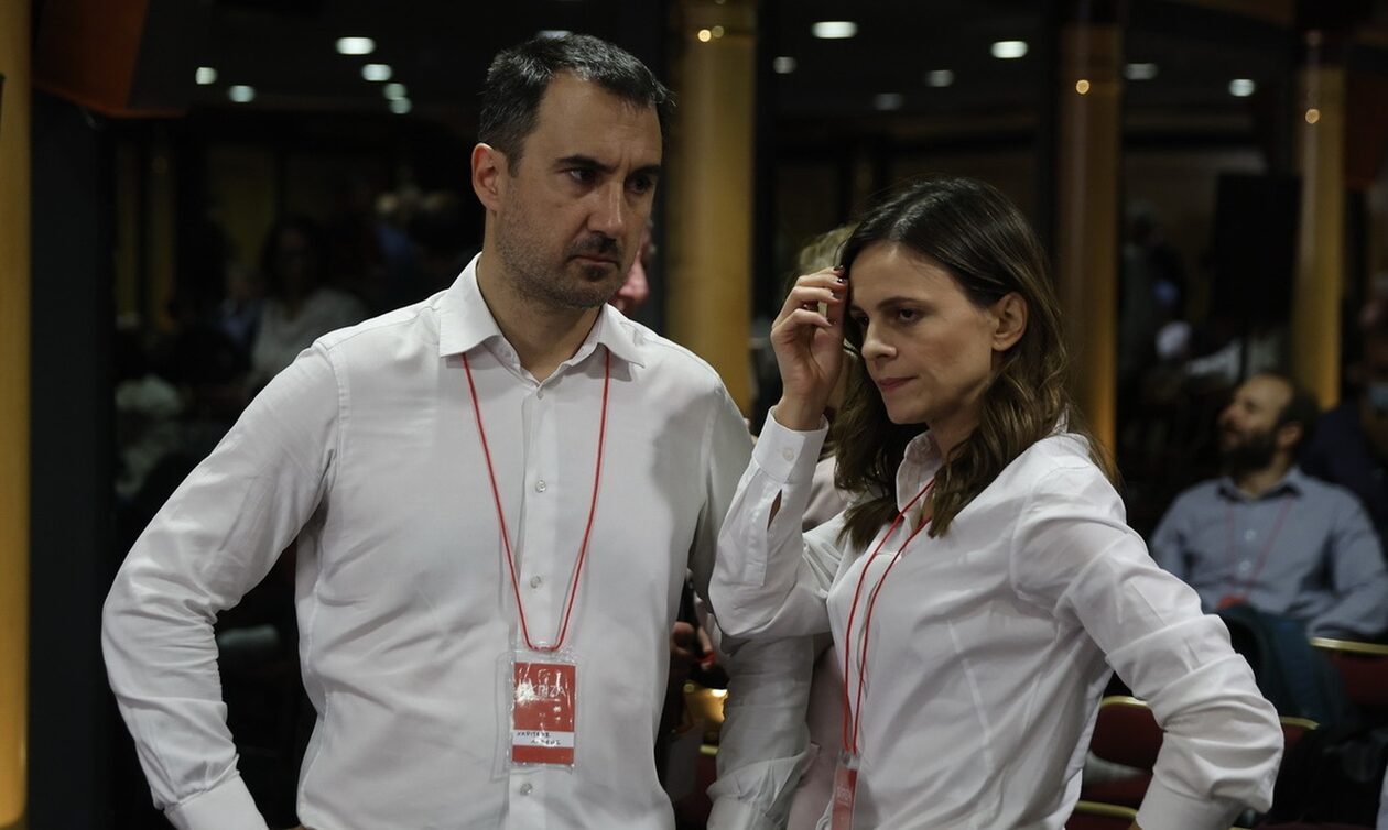 «Η συμμορία... των 11» του Αλέξη Χαρίτση και το χαρτοφυλάκιο που δεν πήρε Έφη Αχτσιόγλου 