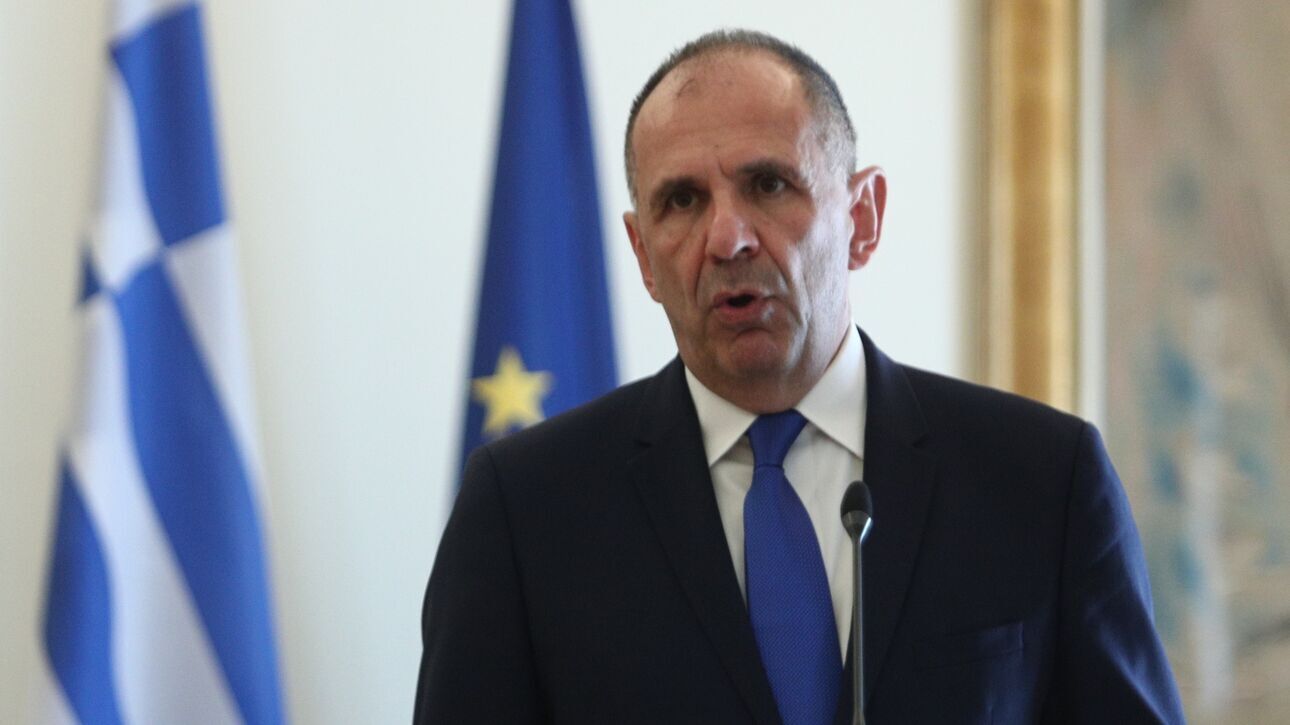 Γαλάζιο «μασάζ» για από Γεραπετρίτη σε βουλευτές της ΝΔ για τα εθνικά θέματα