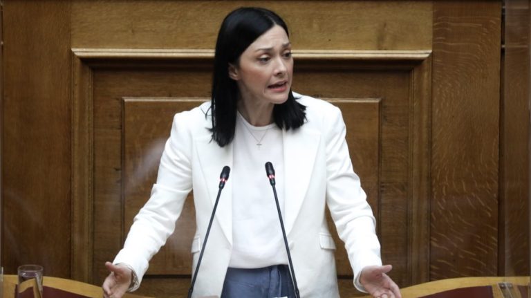Το μήνυμα της Νάντιας Γιαννακοπούλου για την έναρξη των Πανελλαδικών 