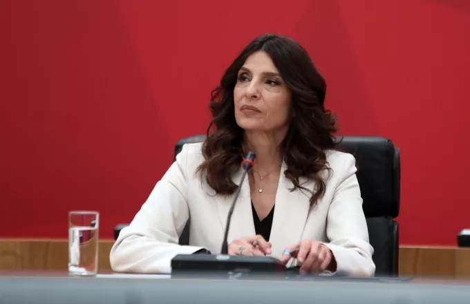 Τσαπανίδου: «Το μόνο που προβλέπει το πρόγραμμα του ΣΥΡΙΖΑ είναι αυξήσεις εισοδημάτων»